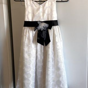 Girls dress